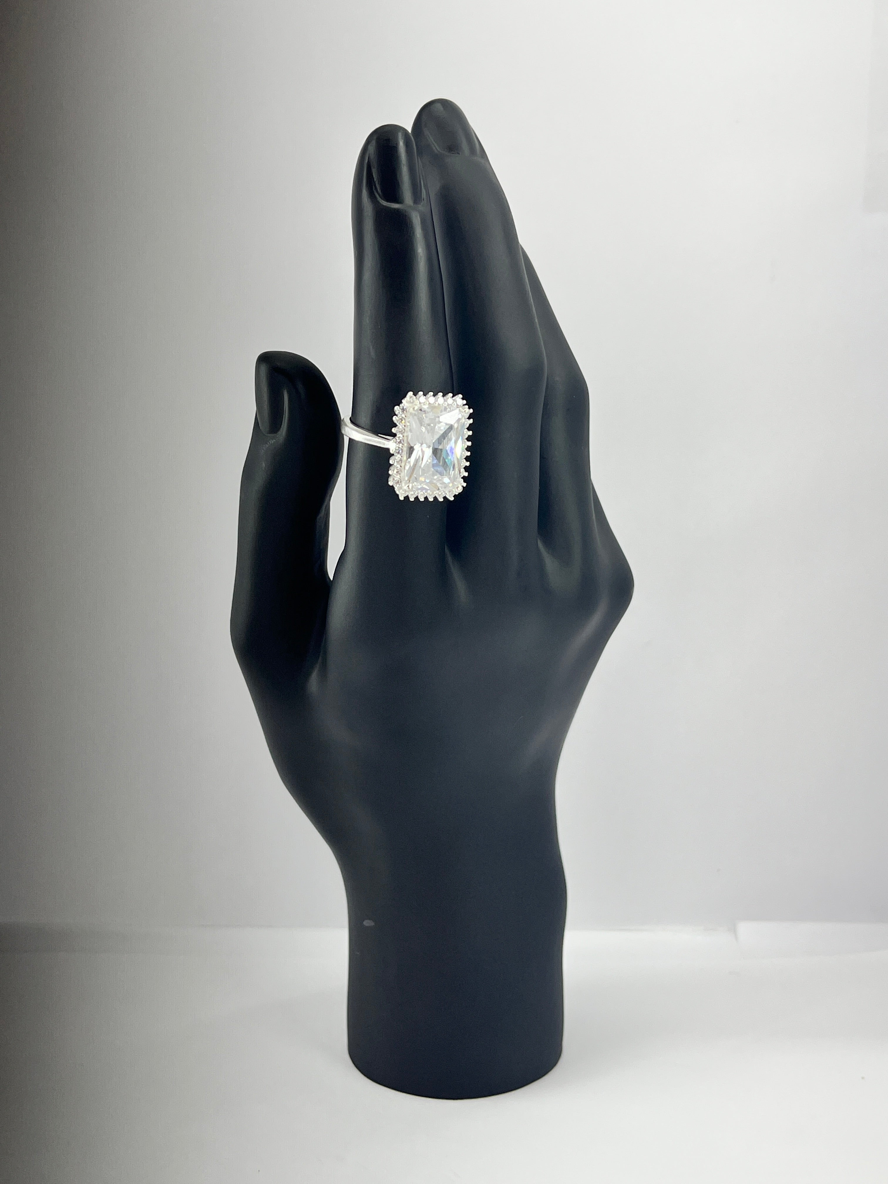 ANILLO EMPERATRIZ